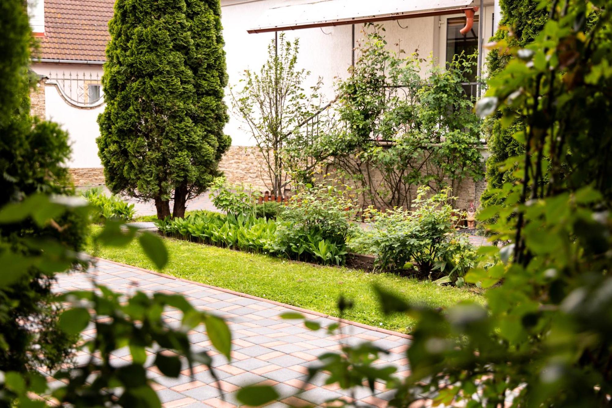 Green Garden Авріґ Екстер'єр фото